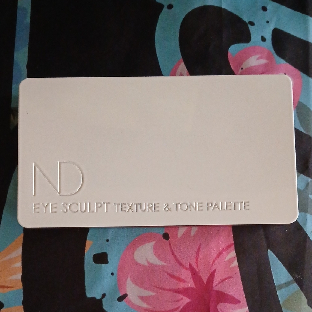 Natasha Denona Eye Sculpt Texture & Tone Palette Dramatic